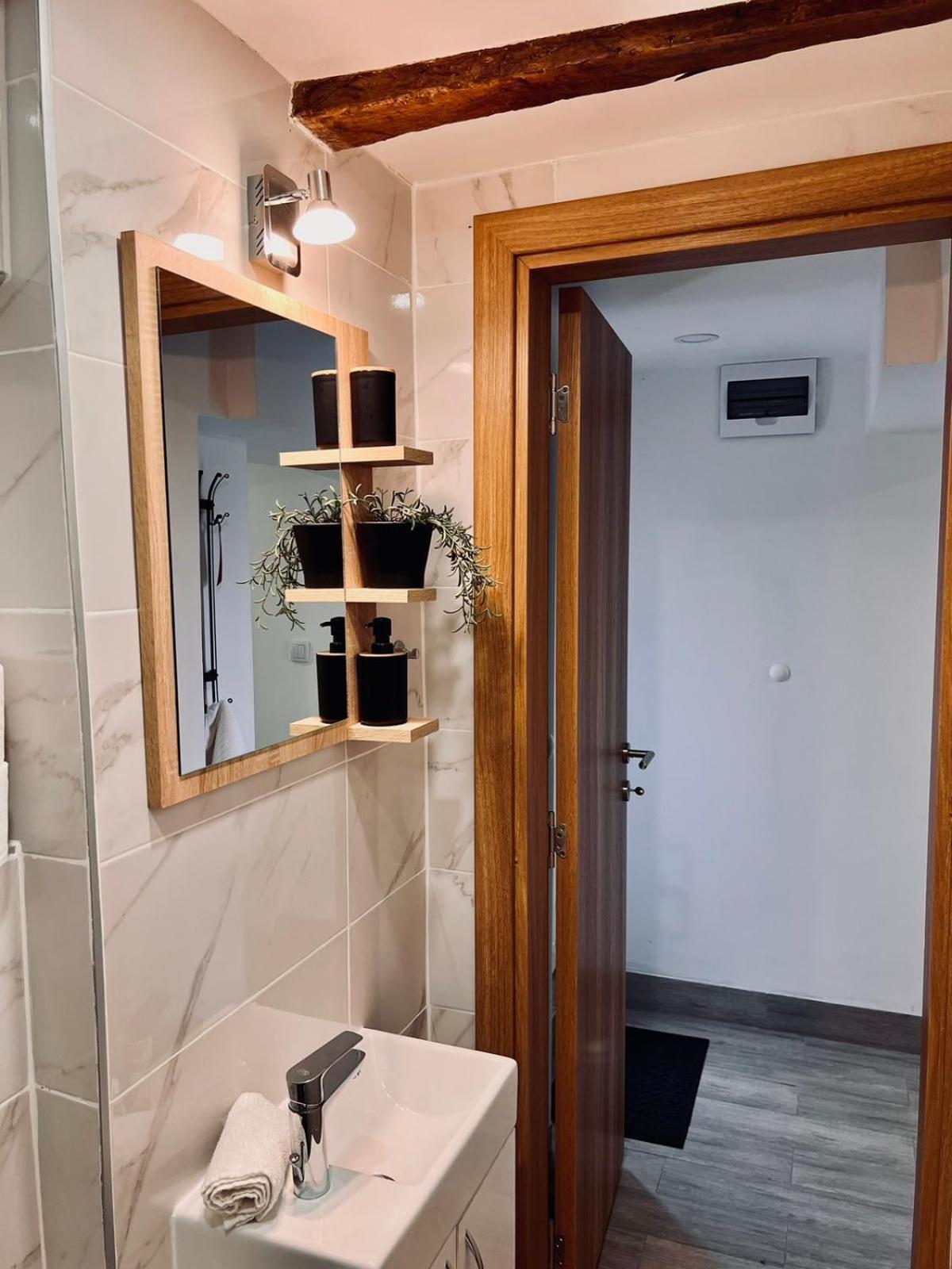 Stone House Central Belgrade Studio المظهر الخارجي الصورة